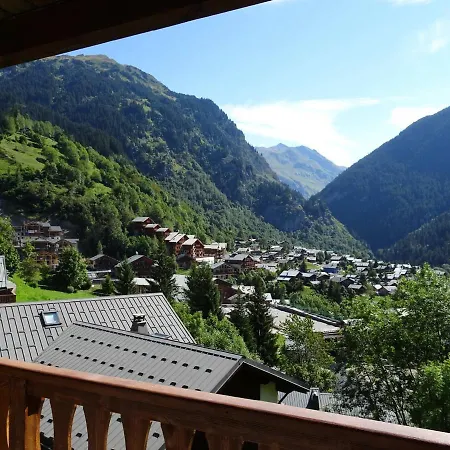 Duplex Lumineux Avec Parking Couvert Proche Telepherique - Fr-1-464-95 * La Plagne